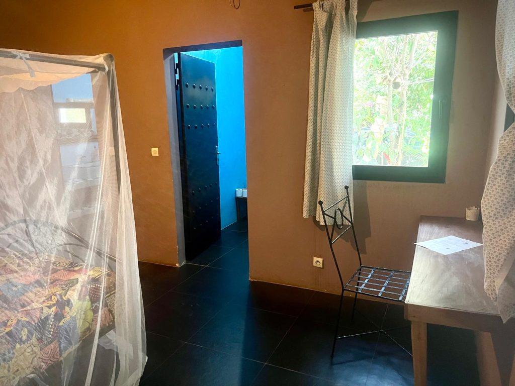 CHambre Bleue Bine Bassile